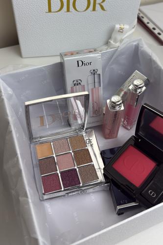 Box dior private