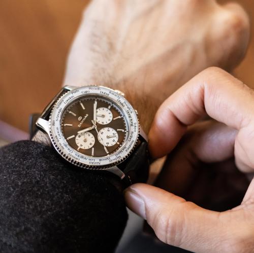 ساعة دهنج World Time Chronograph بني 63