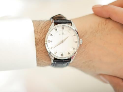 ساعة أرمان جلد أسود و فضي 42