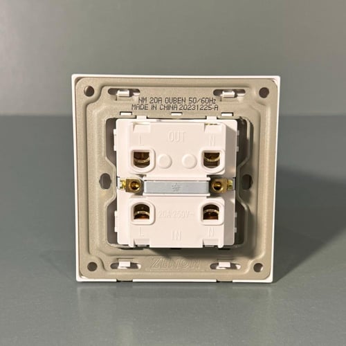 مفتاح سخان 20 أمبير