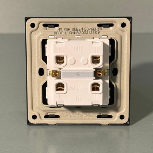 مفتاح سخان 20 امبير