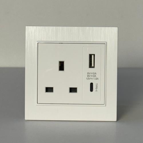 فيش 13 امبير + use + TYP C