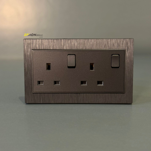 مفتاح 13 أمبير مزدوج 14 * 7