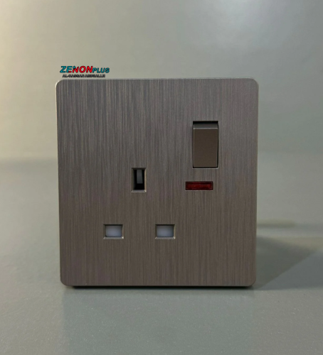 فيش ١٣ أمبير + مفتاح Zp