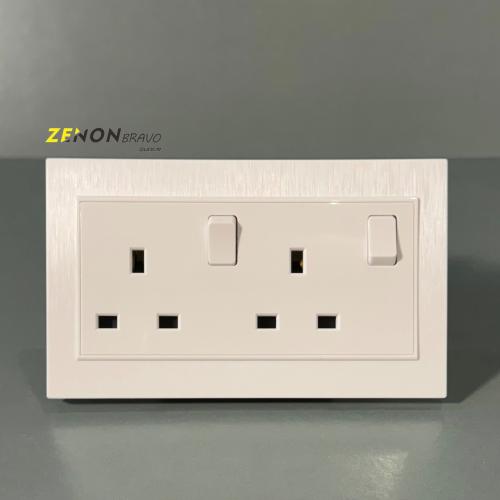 فيش 13 امبير مزدوج