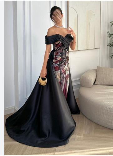 فستان اسود فخم