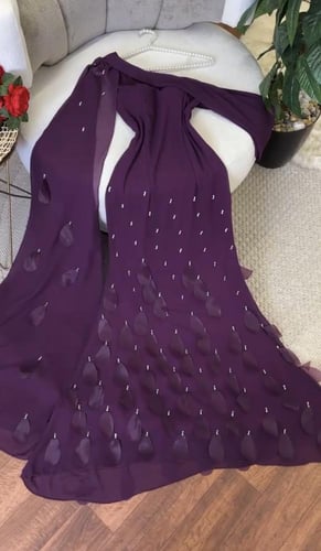فستان شيفون مطرز