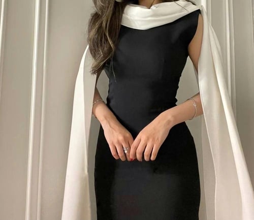 فستان اسود ناعم