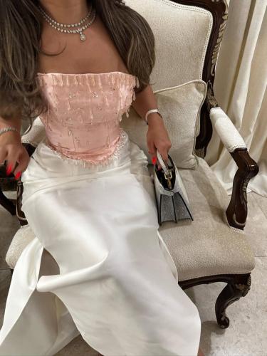 فستان لونين صدر مزين