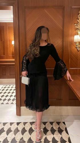 فستان اسود فخم