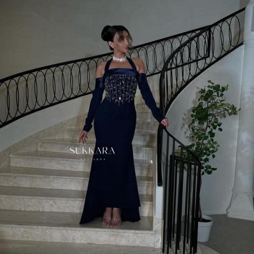 فستان كحلي تطريز صدر