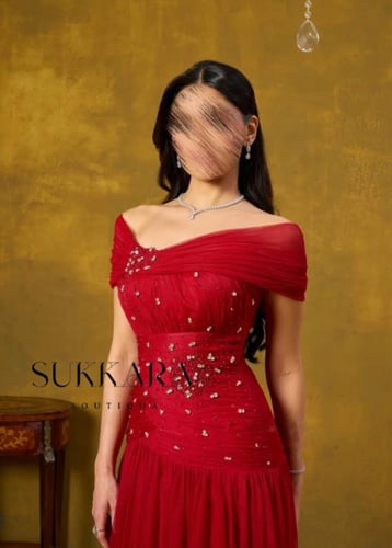 فستان تا احمر ناعم