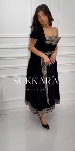 جلابيه كتان اسود