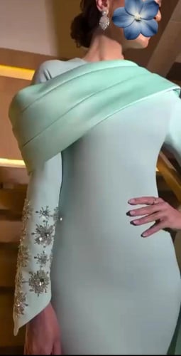 فستان تفاحي انيق