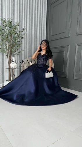 فستان سهرة أزرق