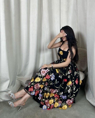 فستان تل مورد