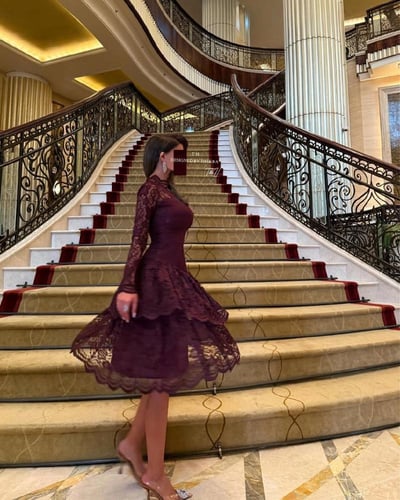 فستان دانتيل باكمام