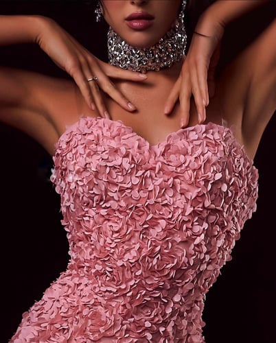 فستان الورده الحوريه