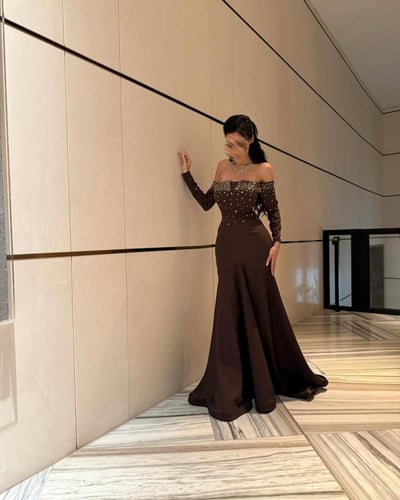 فستان بني انيق