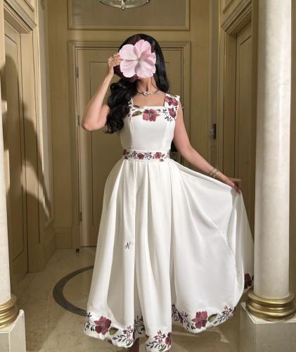 فستان انيق ناعم مورد