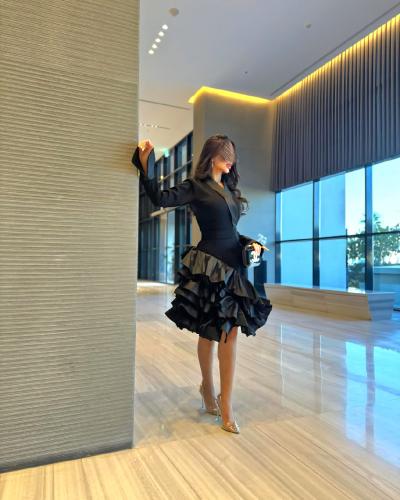 فستان اسود قصير