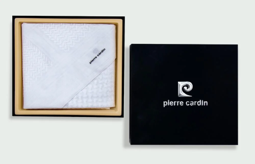 شماغ بييركاردان ابيض PCL-K-W 2025