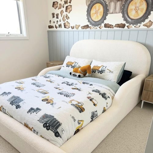 سرير اطفال نداف بمقاسات مختلفة والوان متعددة