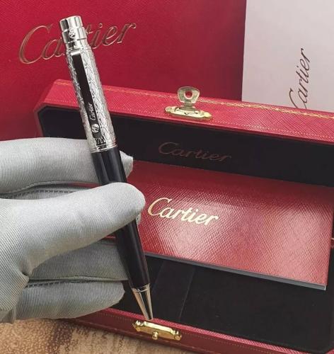 قلم كارتير سانتوس مزخرف اسود