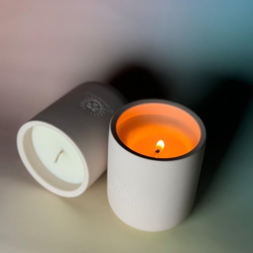 شمعة الصويا برائحة اللافندر