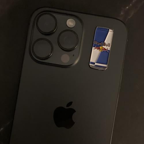 ملصق معدني | ريدبول