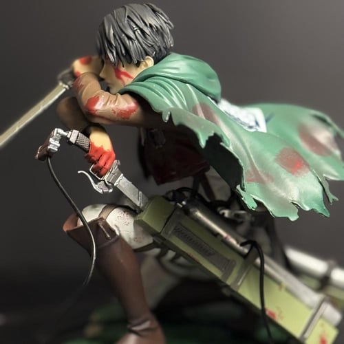 مجسم | ليفاي