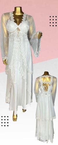 طقم عرايسي حرير طويل قطعتين 1125