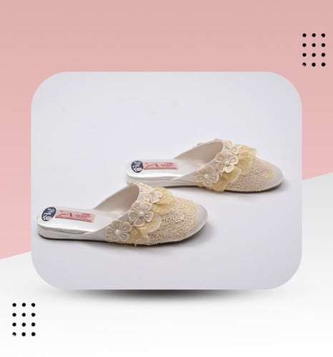 شبشب عرايسي كعب واطي دانتيل 4131