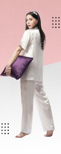 بجامة عرايسي ساتان نص كم 3031
