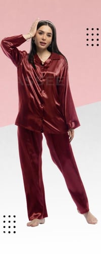 بجامة عرايسي ساتان كم كامل 3041