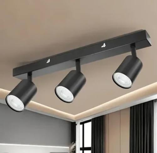 عدسات موجهه ثلاثي اسود