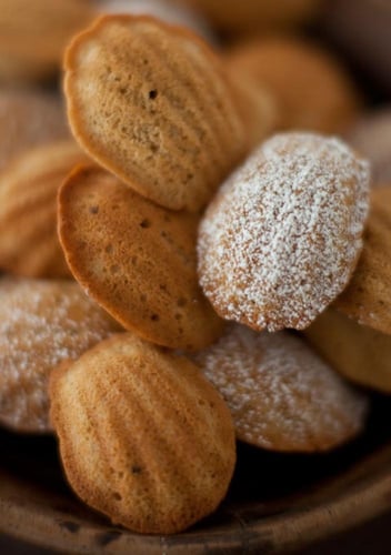 قالب مادلين 20 قطعة صغير