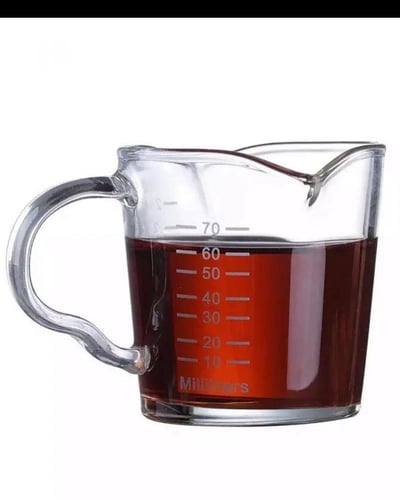كوب قياس بمصبين - 70 ملي