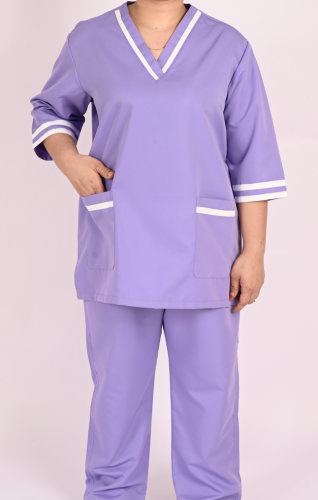 لبس اليونيفورم لون موف فاتح