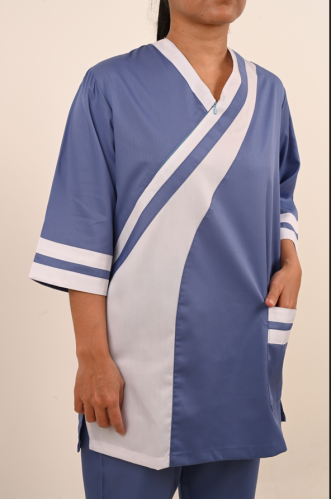 زي عاملات منزلية ملون