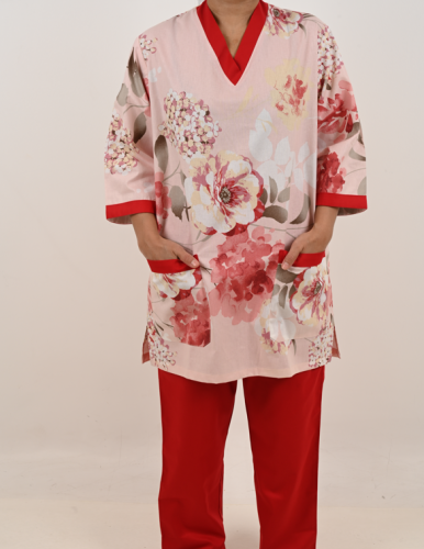 طقم عاملات ملون ورد