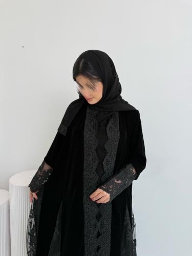 عباية شموسه