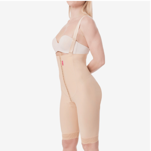 مشد بعد عملية شفط الدهون أسفل الثديين والركبتين نس...