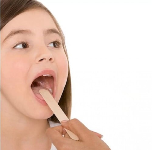 خافض لسان معقم