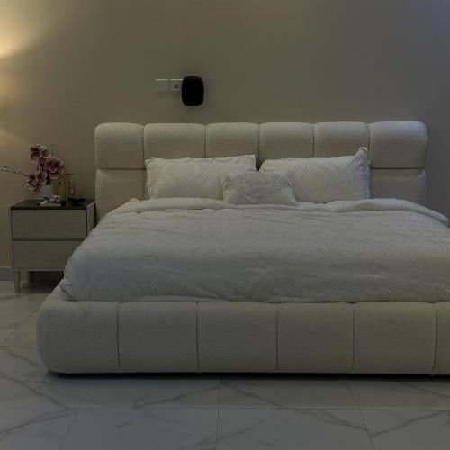 سرير الاحلام اوف وايت موديل SA92 - بألوان ومقاسات...