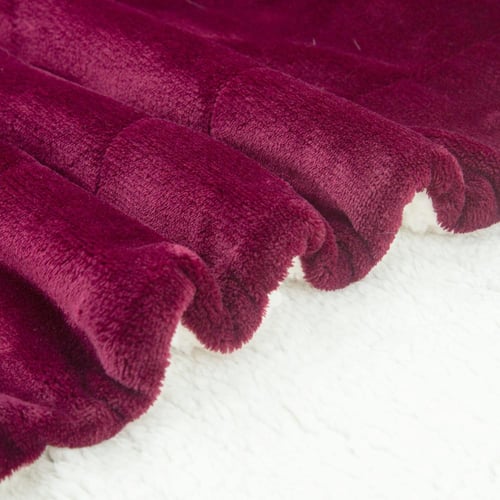 بطانية فرو الارنب لون عنابي غامق