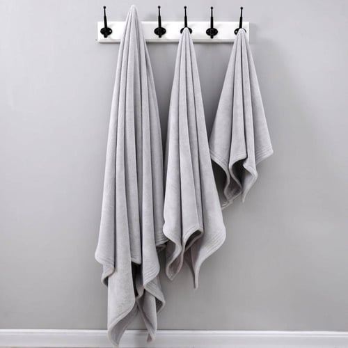 منشفة استحمام جومانا رمادي فاتح - مقاسات متعددة