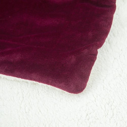 بطانية فرو الارنب لون عنابي غامق