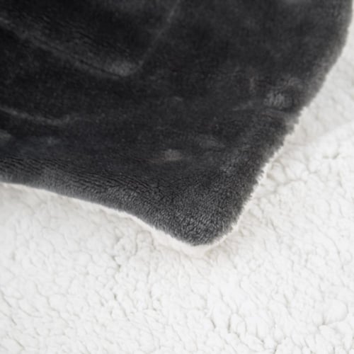 بطانية الأرنب الرمادية الناعمه