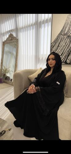 عباية ساره